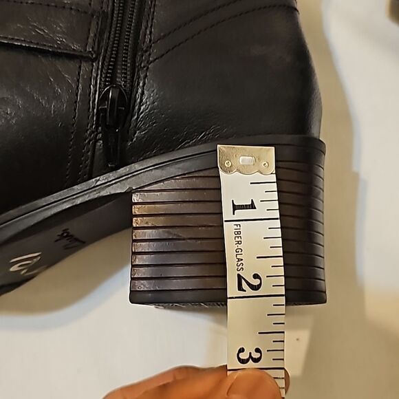 Clarks Hollis Pearl Leather Ankle Boots size 10 - Picture 8 of 10